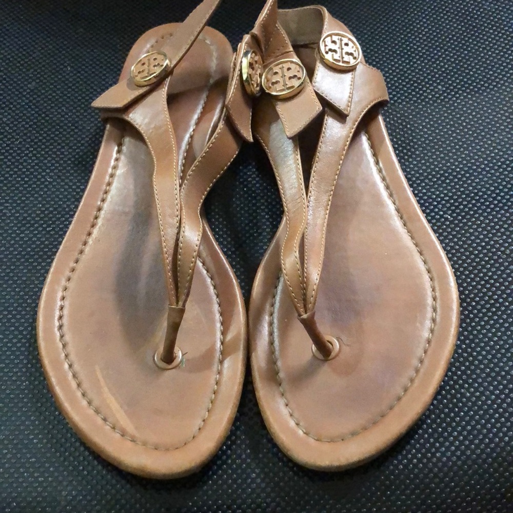 Tory Burch 8